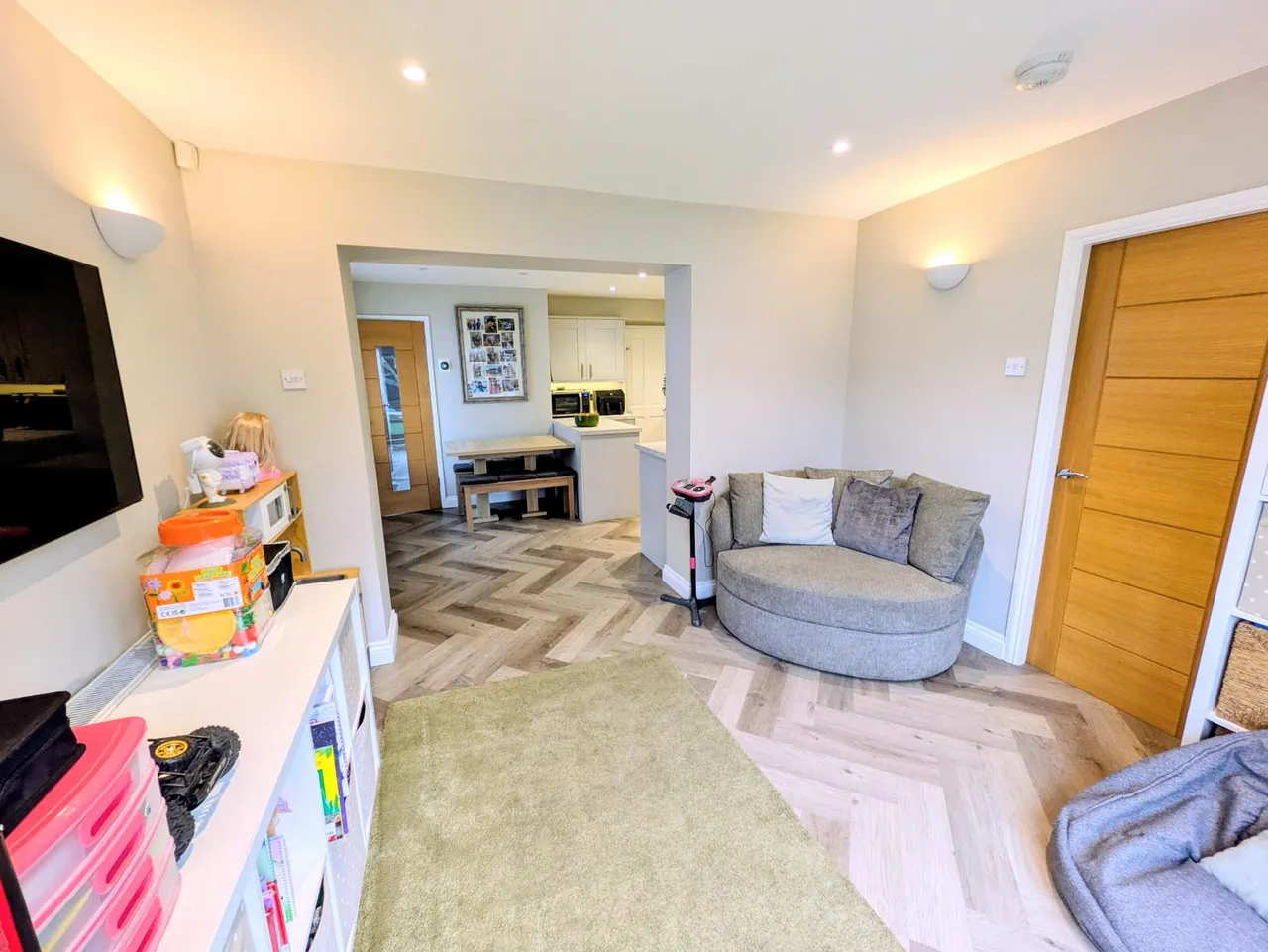 Hodgson Lane, Drighlington, BD11, photo 9