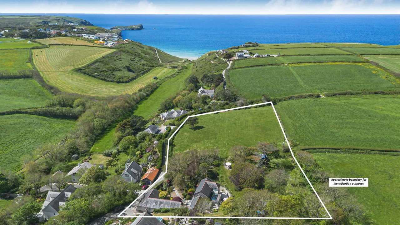 Laflouder Lane, Mullion, TR12, photo 14
