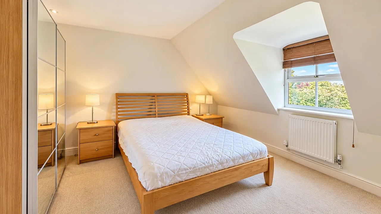 Millfield Court, Hale, WA15, photo 10