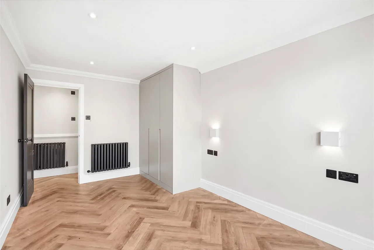 Fairmile House, 30 Twickenham Road, TW11 8BA, photo 6