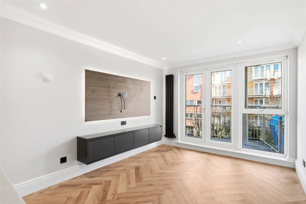 Fairmile House, 30 Twickenham Road, TW11 8BA, photo 3