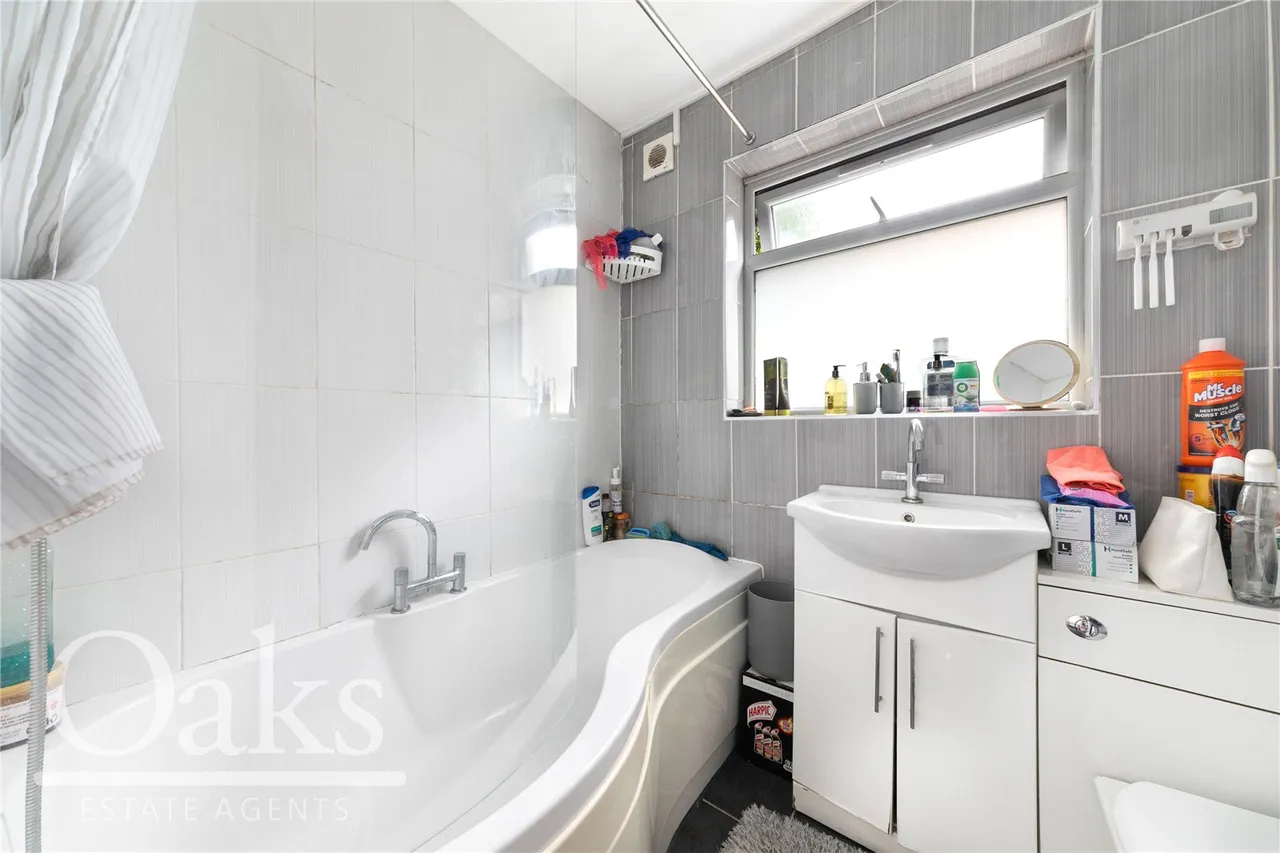 Whitehorse Lane, South Norwood, SE25, photo 7