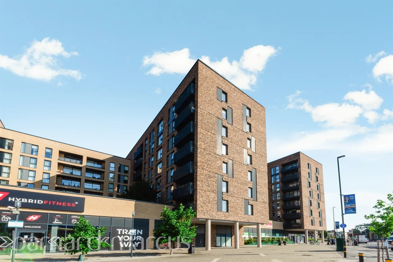 Plough Lane, London, SW17, photo 12