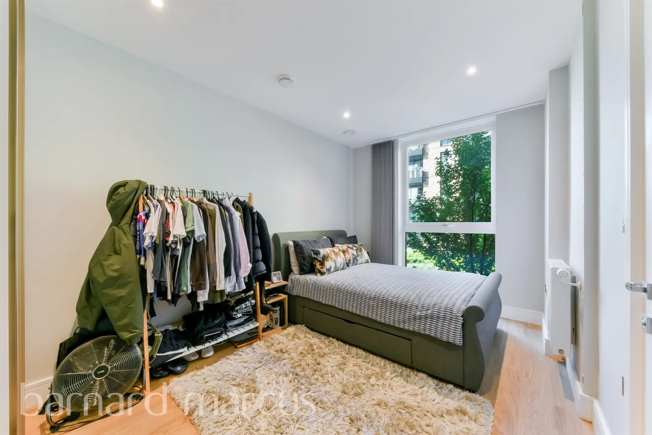 Plough Lane, London, SW17, photo 6