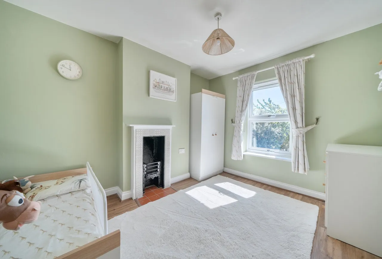Gloucester Road, Cheltenham, GL51 8NB, photo 7