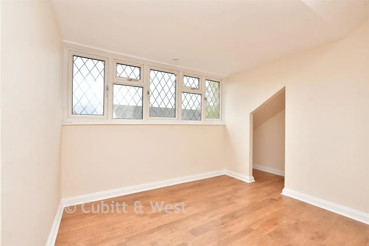North Road, Reigate, RH2, photo 15