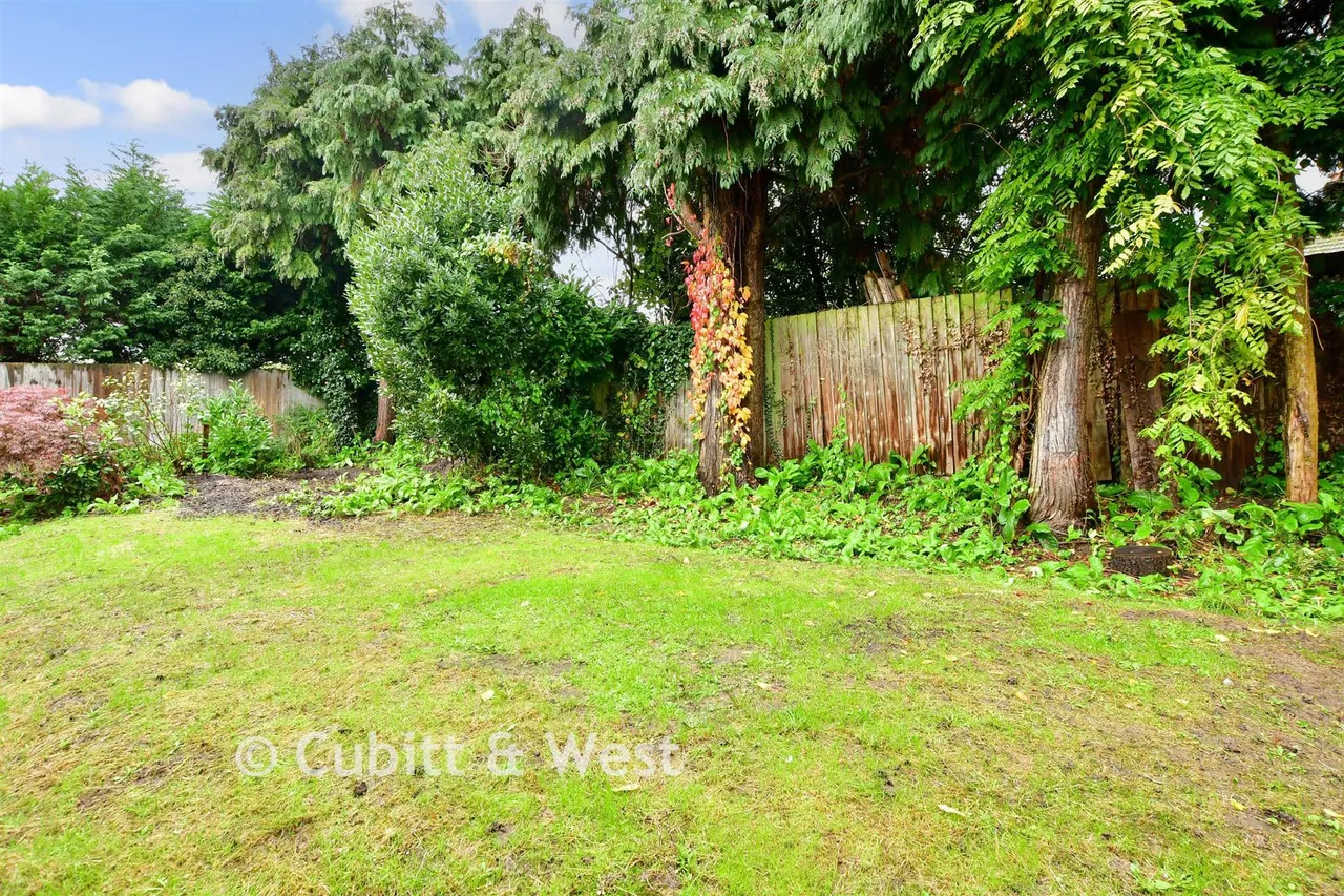 North Road, Reigate, RH2, photo 14