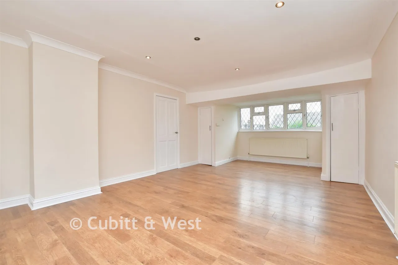 North Road, Reigate, RH2, photo 4