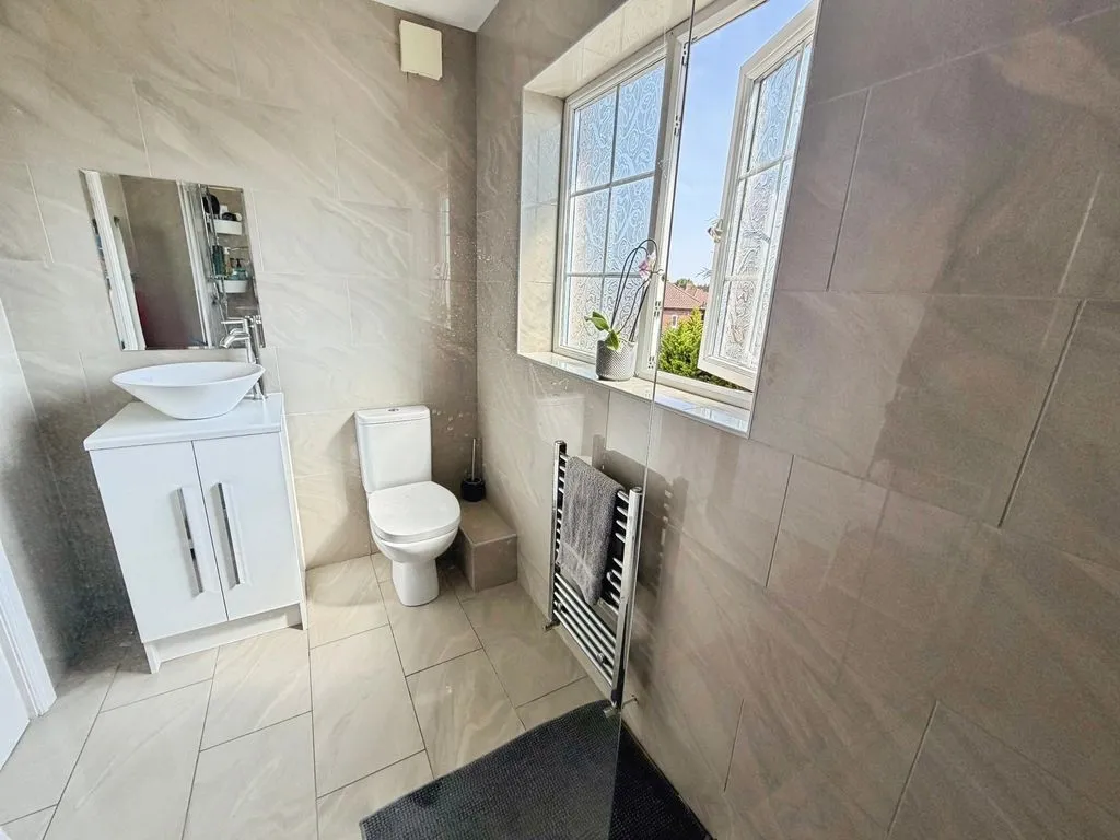 Newcastle Upon Tyne NE12 9DU, NE12, photo 5