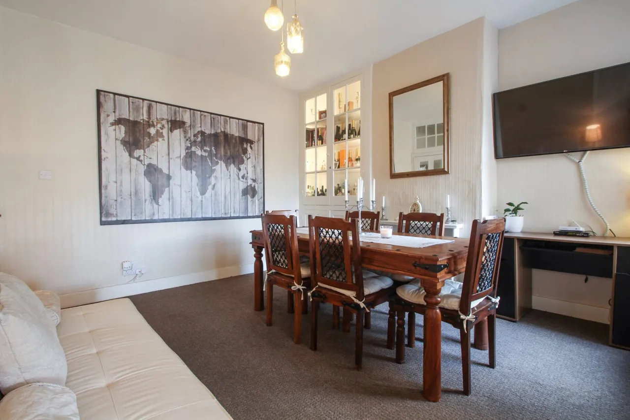 Alexandra Road, Erith, Kent, DA8, photo 4