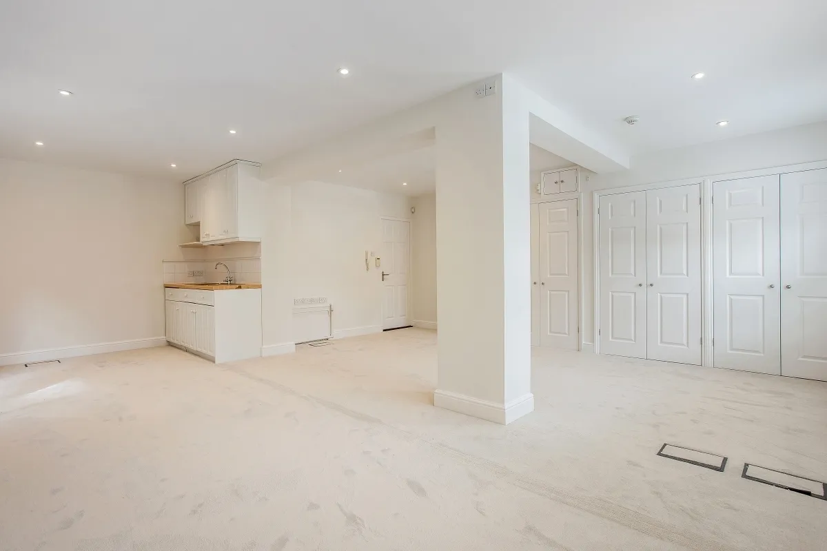 Heath Rise, Virginia Water GU25, photo 8