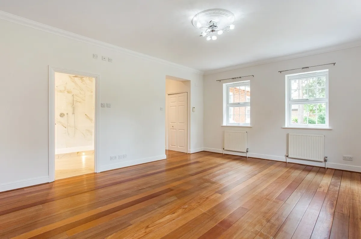 Heath Rise, Virginia Water GU25, photo 10