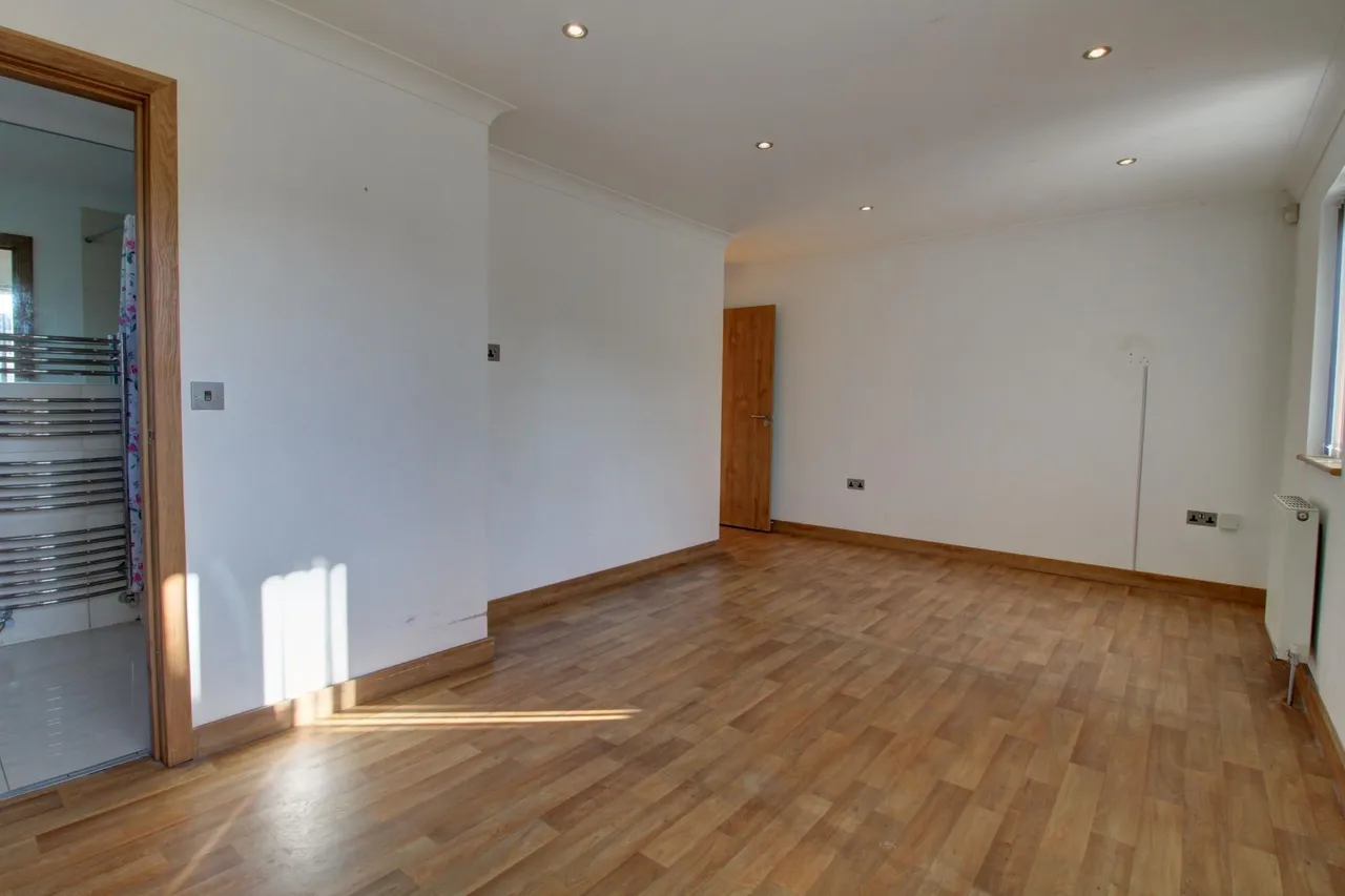 Grantchester Place, Kesgrave, IP5, photo 11