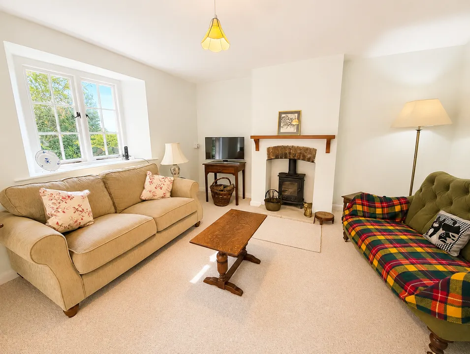 Hermitage Road, Upton, photo 4