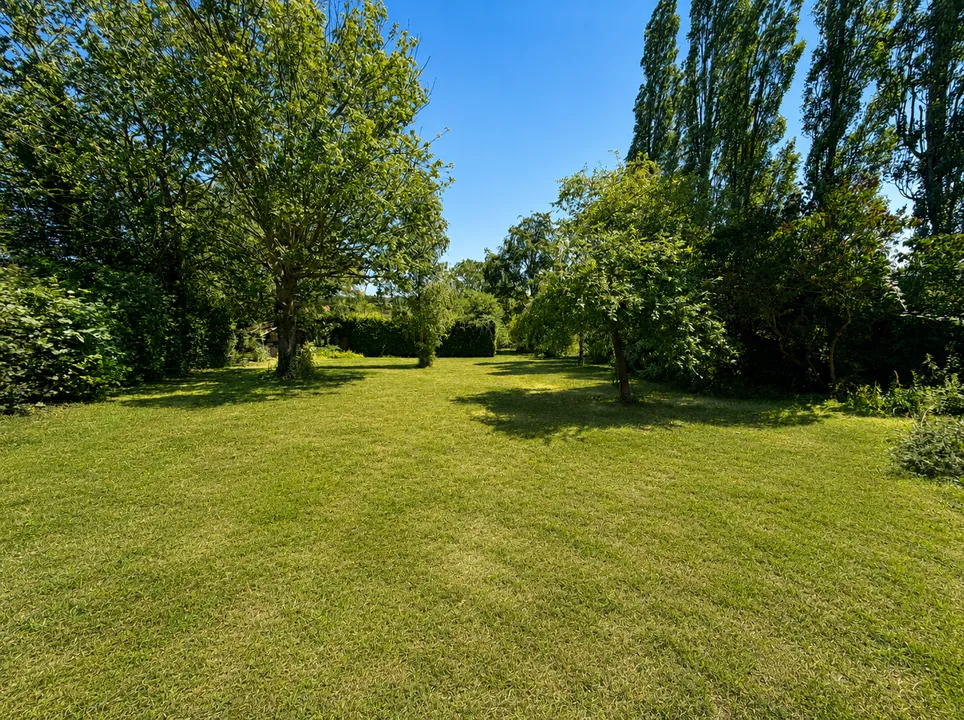 Hermitage Road, Upton, photo 18