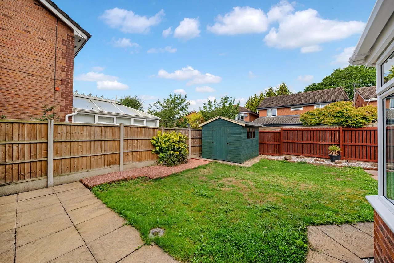 Dorchester Park, Runcorn, WA7 1QA, photo 28
