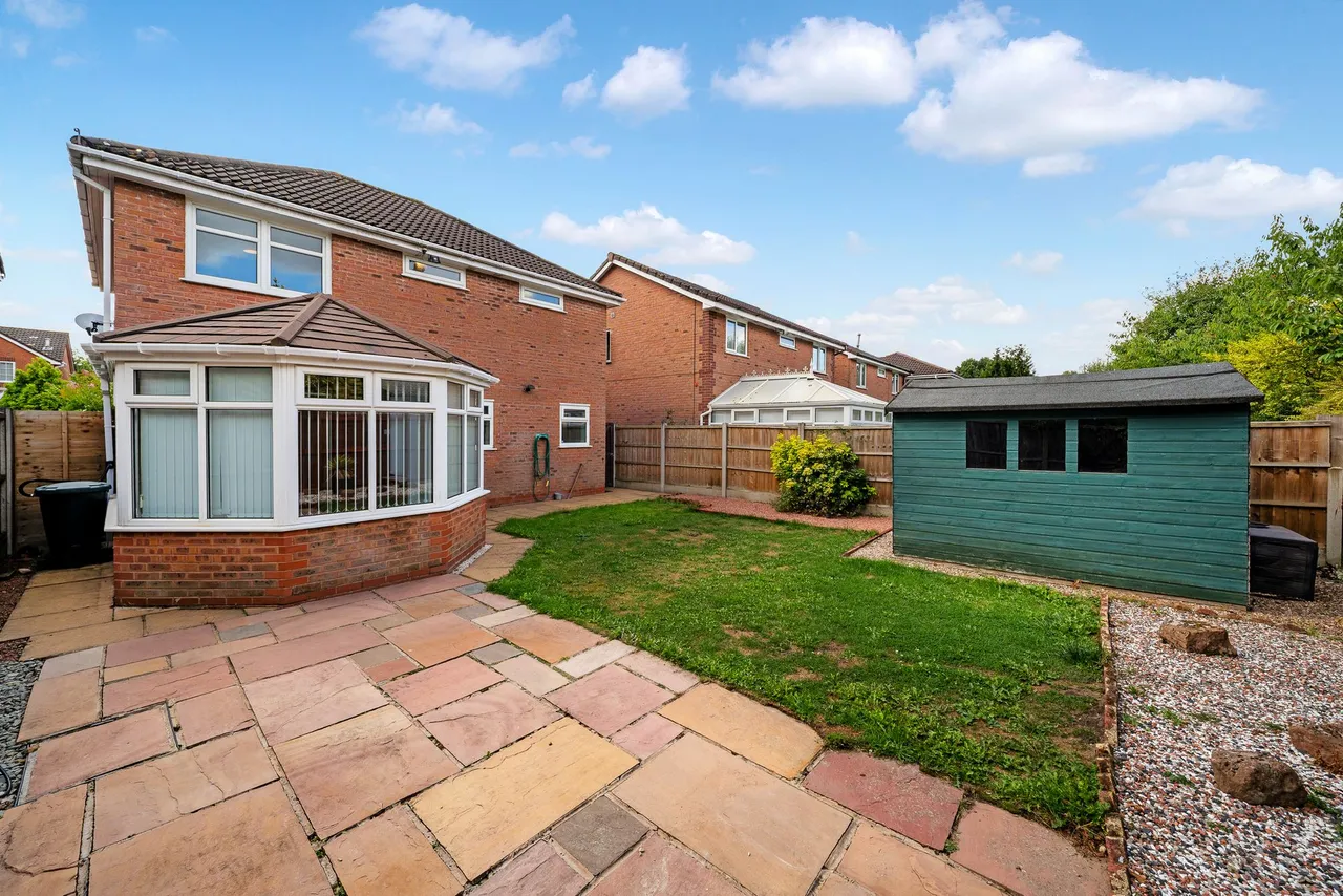 Dorchester Park, Runcorn, WA7 1QA, photo 26