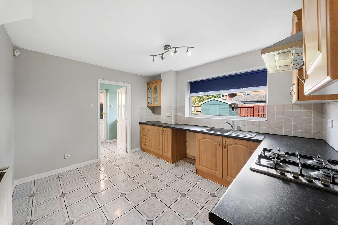 Dorchester Park, Runcorn, WA7 1QA, photo 6