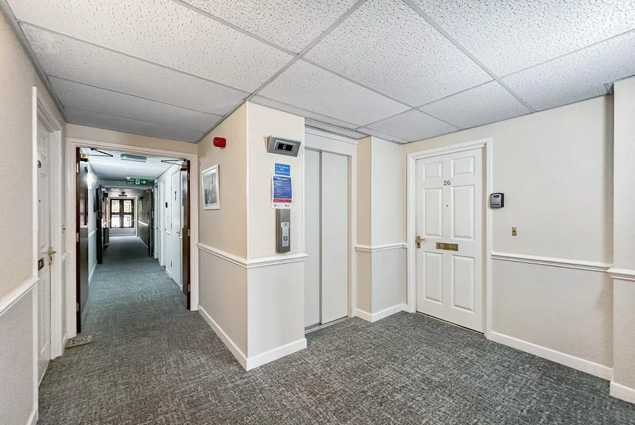 Ashley Road, Altrincham, WA14, photo 14