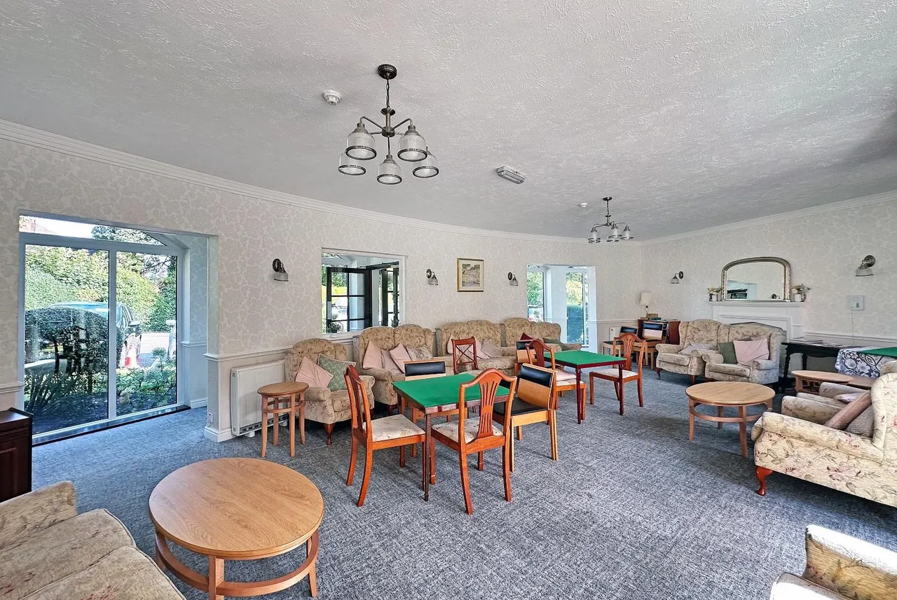Ashley Road, Altrincham, WA14, photo 16