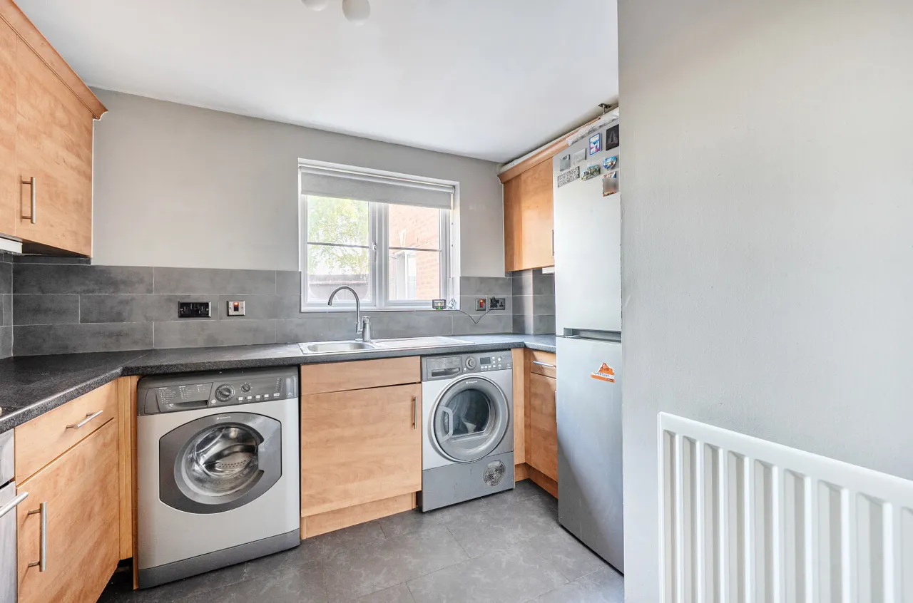 Little Horse Close, Earley, Reading, Berkshire, RG6 7HL, photo 6