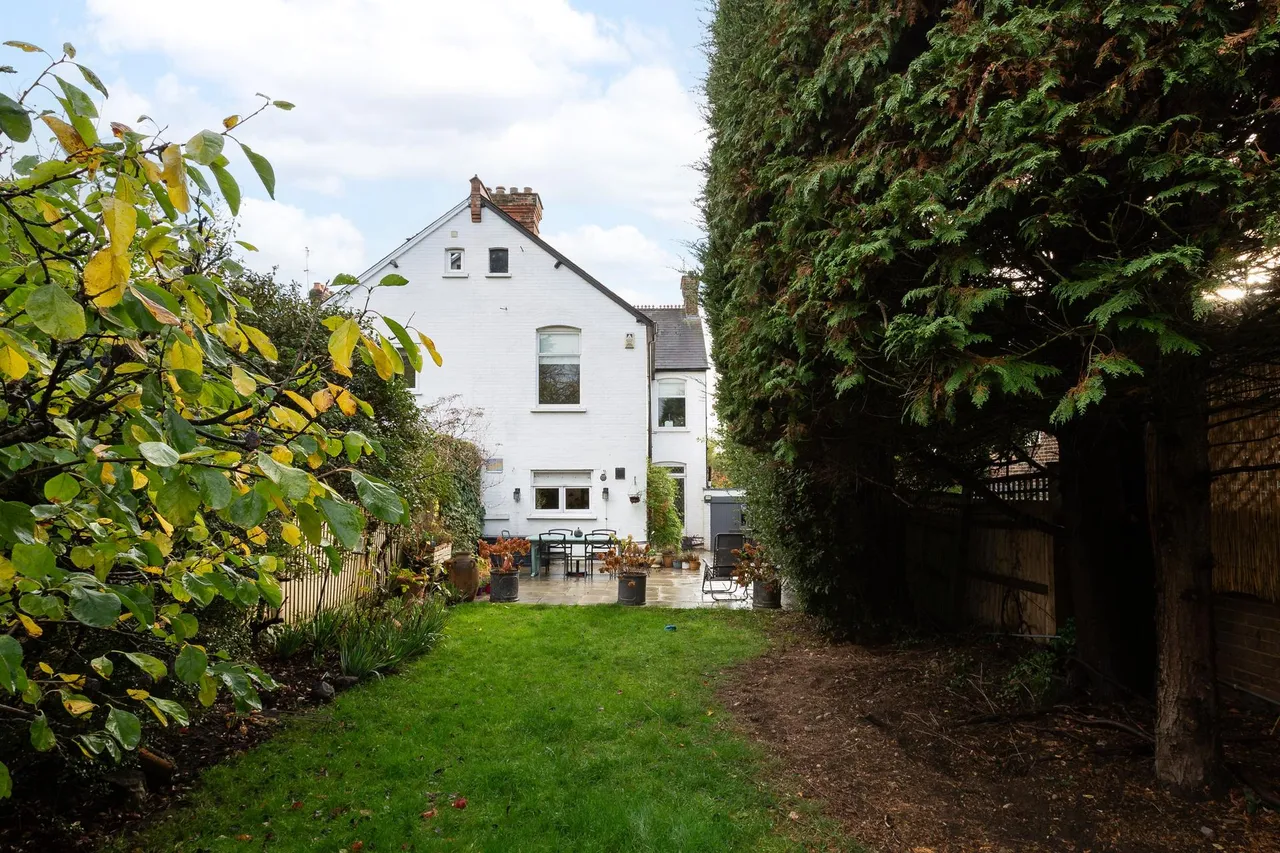 Park Road, New Barnet, EN4, photo 27