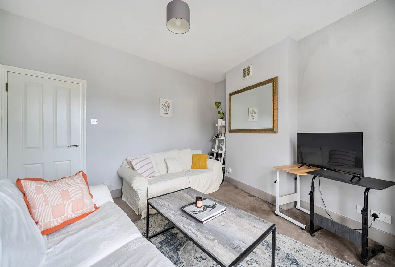 Trewint Street, London, SW18 4HB, photo 12