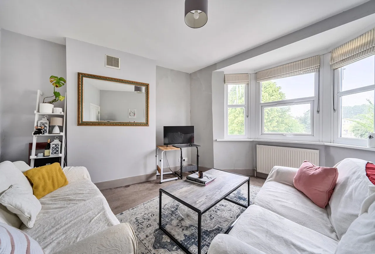 Trewint Street, London, SW18 4HB, photo 2