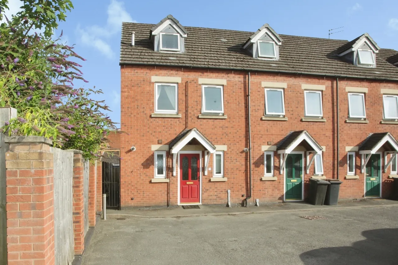 Bottrill Court, Nuneaton, Warwickshire, CV11, photo 17