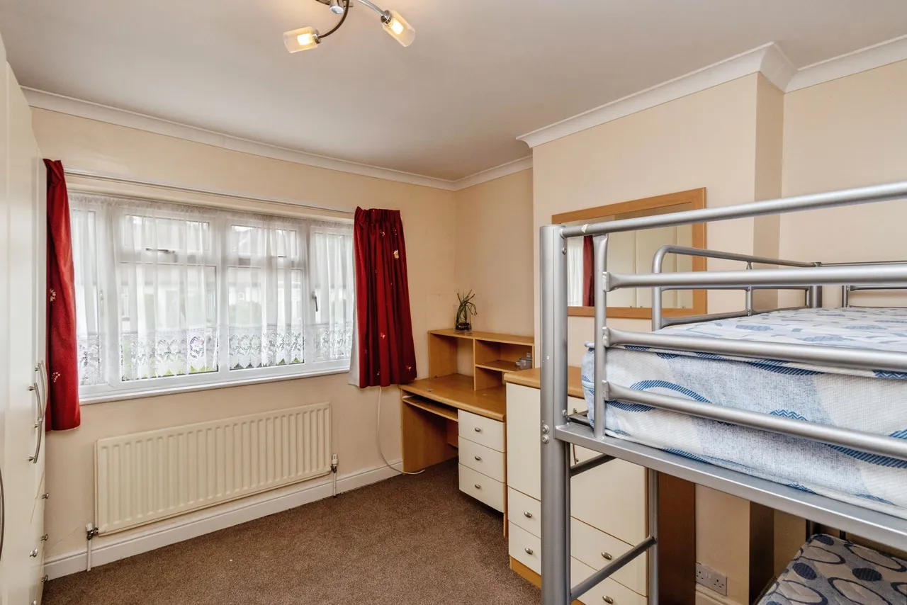 Angela Place, Bilston, photo 11