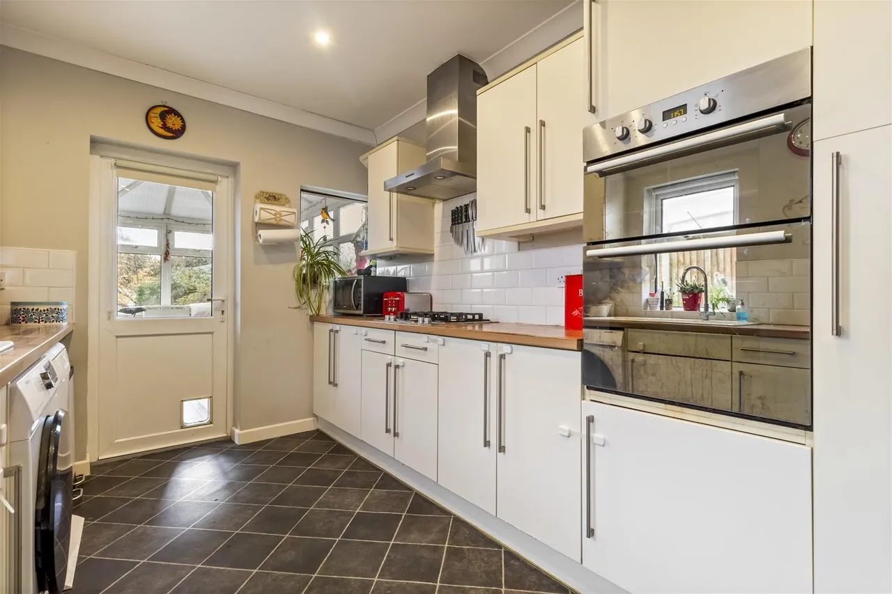 Goring Road, Goring-By-Sea, Worthing, photo 14