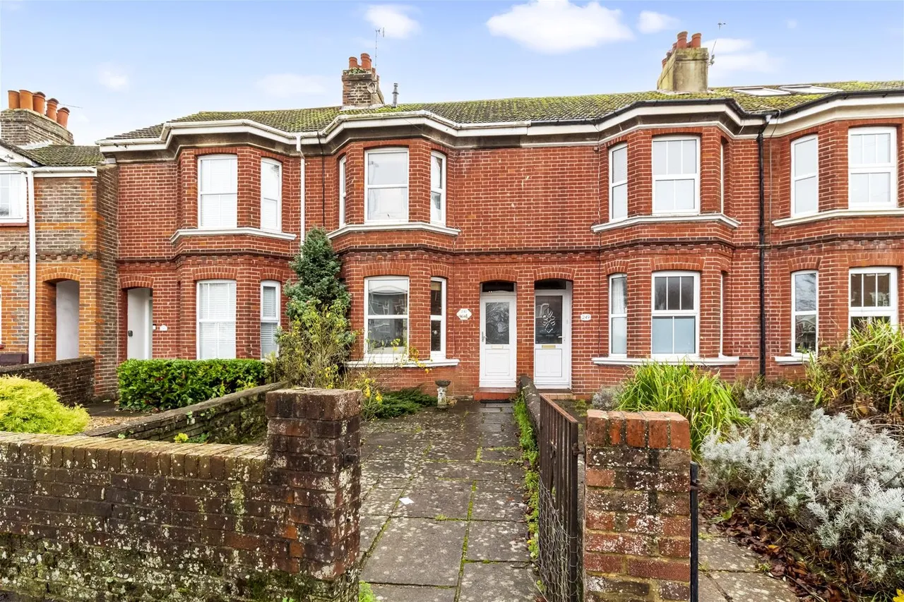 3 bed house for sale — Goring Road, Goring-By-Sea, Worthing