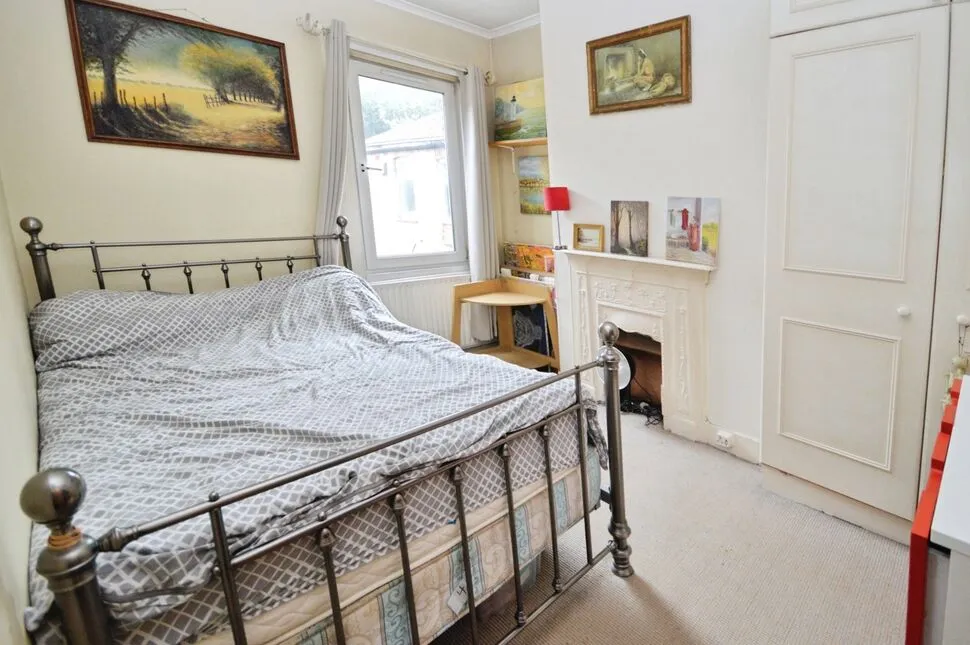 Argyle Avenue, Hounslow, TW3, photo 7