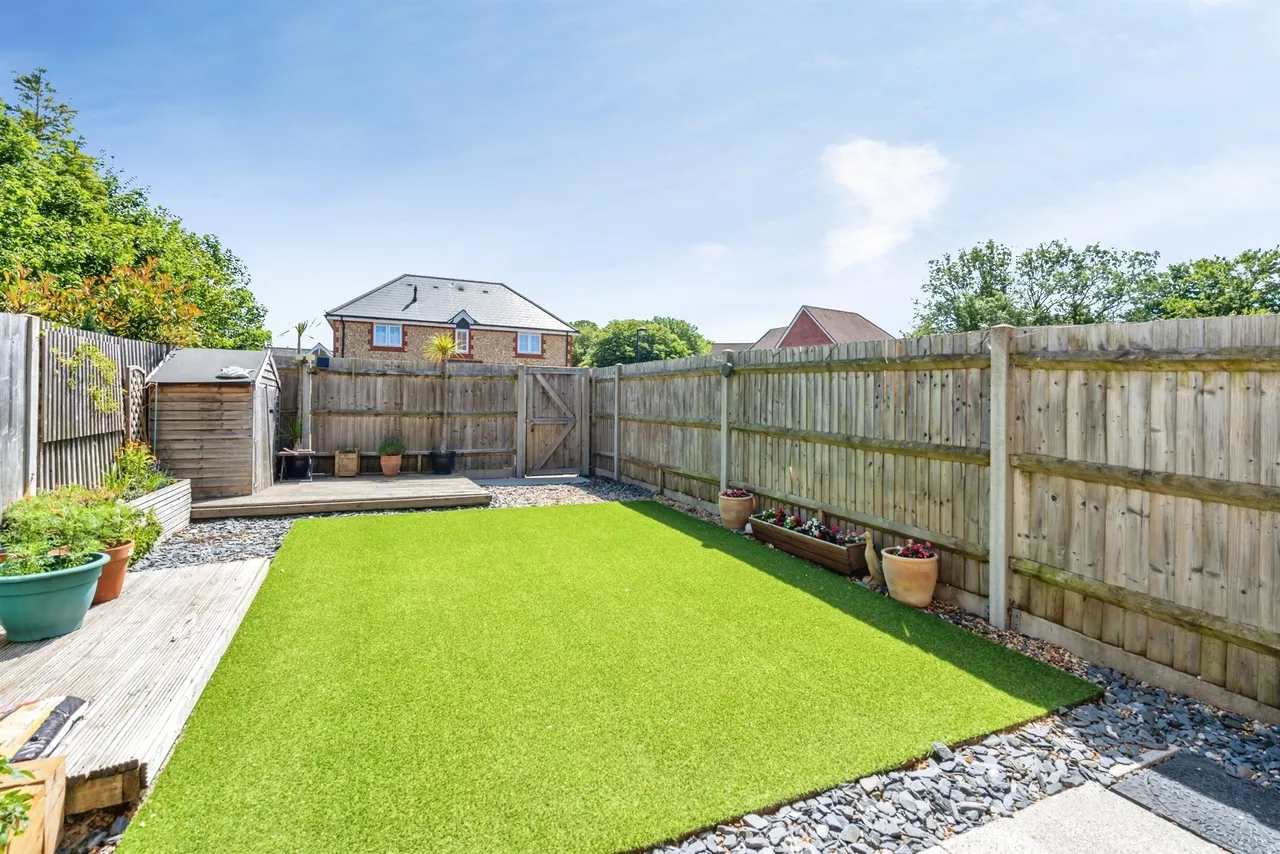 Stoney Meadow, North Mundham, PO20, photo 7