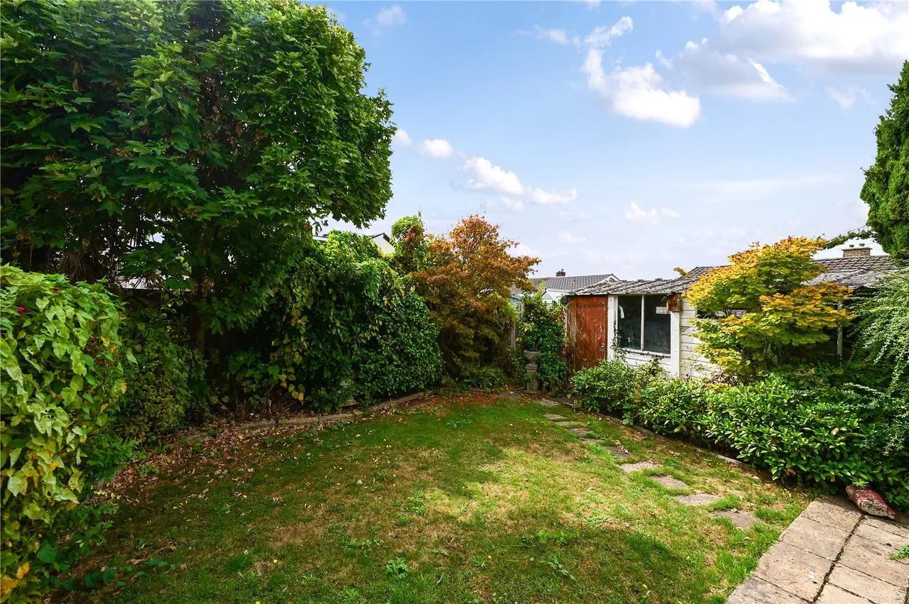 Southlands Close, Ash, Guildford, Surrey, GU12 6NH, photo 7