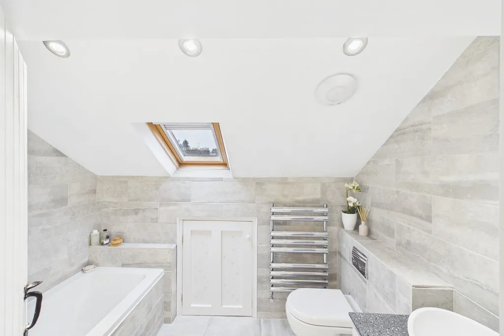 Oldfield Road, Windermere, LA23, photo 15