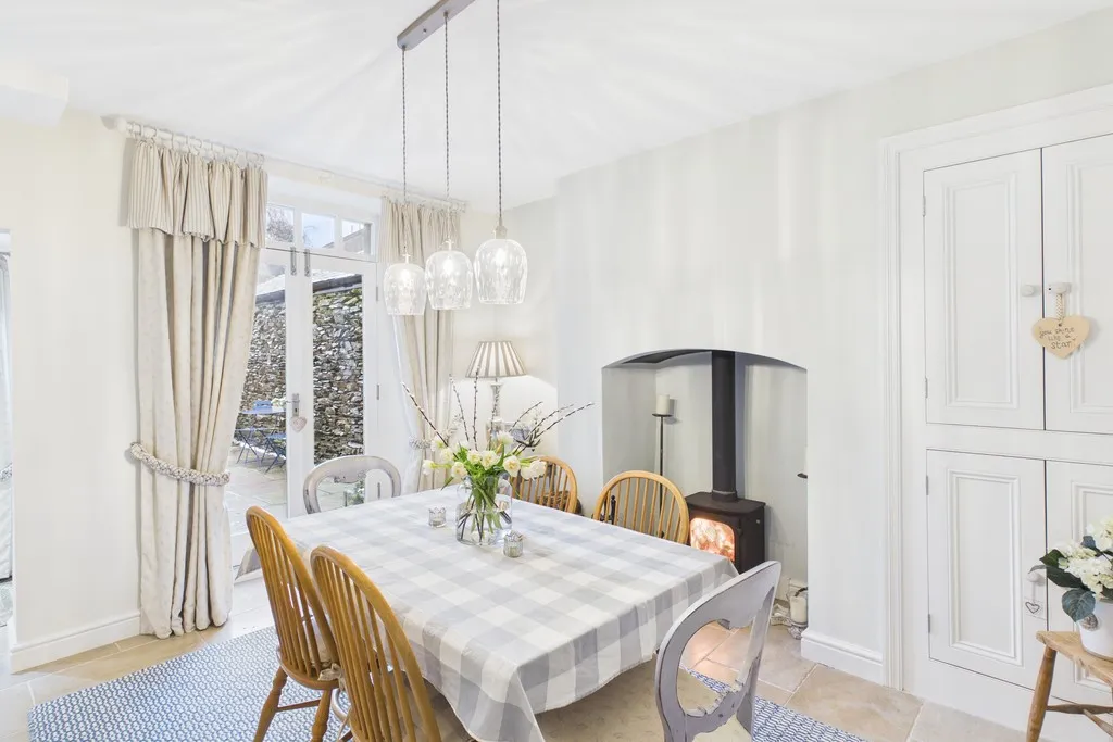 Oldfield Road, Windermere, LA23, photo 3