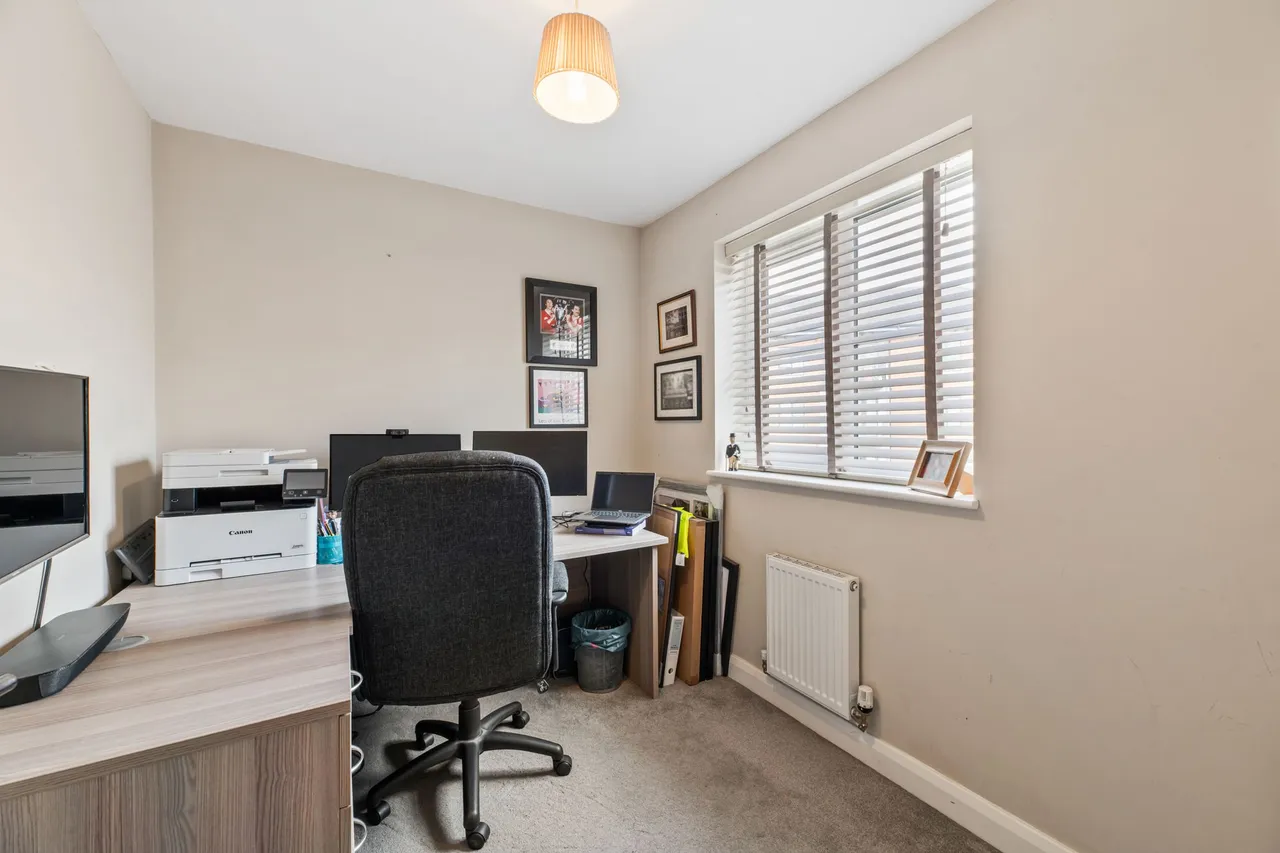 Barlow Drive, Frodsham, photo 18