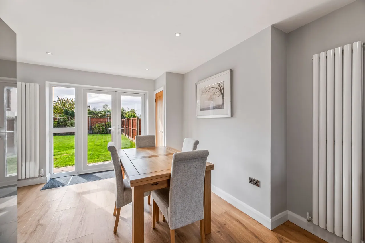 Barlow Drive, Frodsham, photo 7