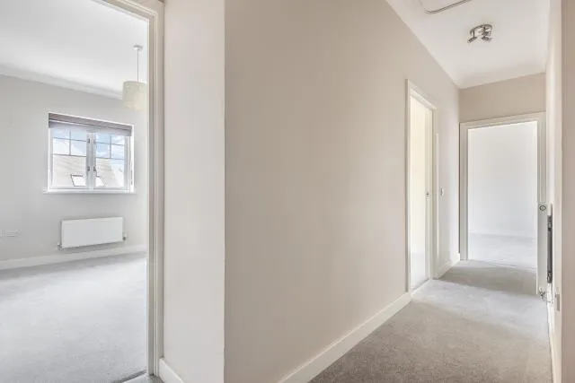 Quakers Court, Abingdon, OX14, photo 5
