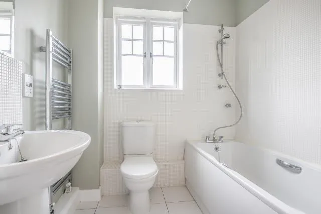 Quakers Court, Abingdon, OX14, photo 9
