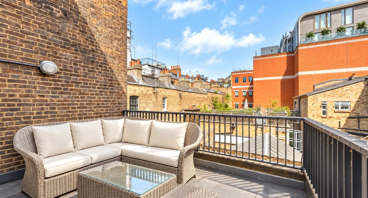 St. Martin's Lane, Covent Garden, WC2N, photo 5