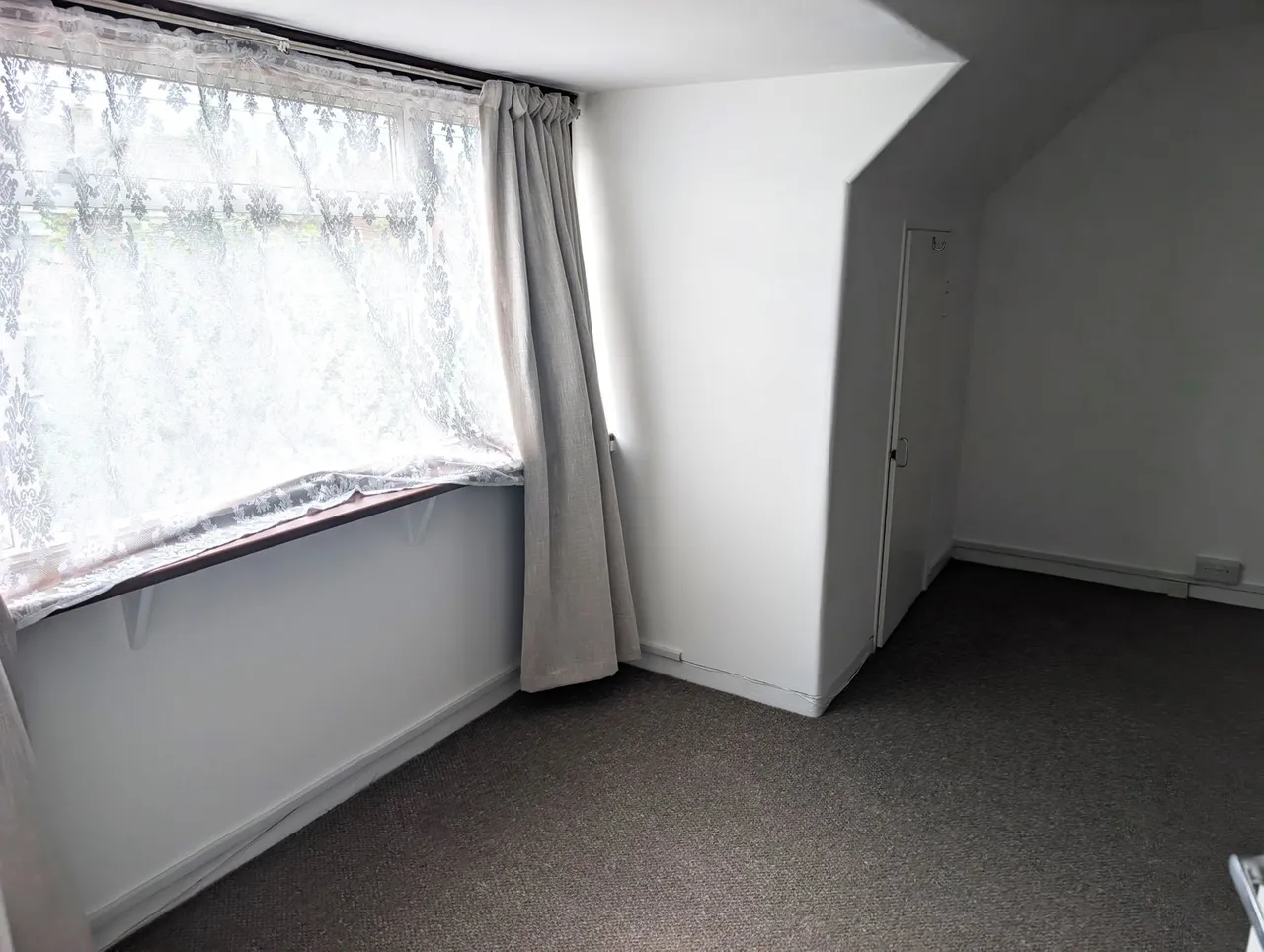 Neale Close, Cherry Hinton SAT NAV, CB1, photo 14