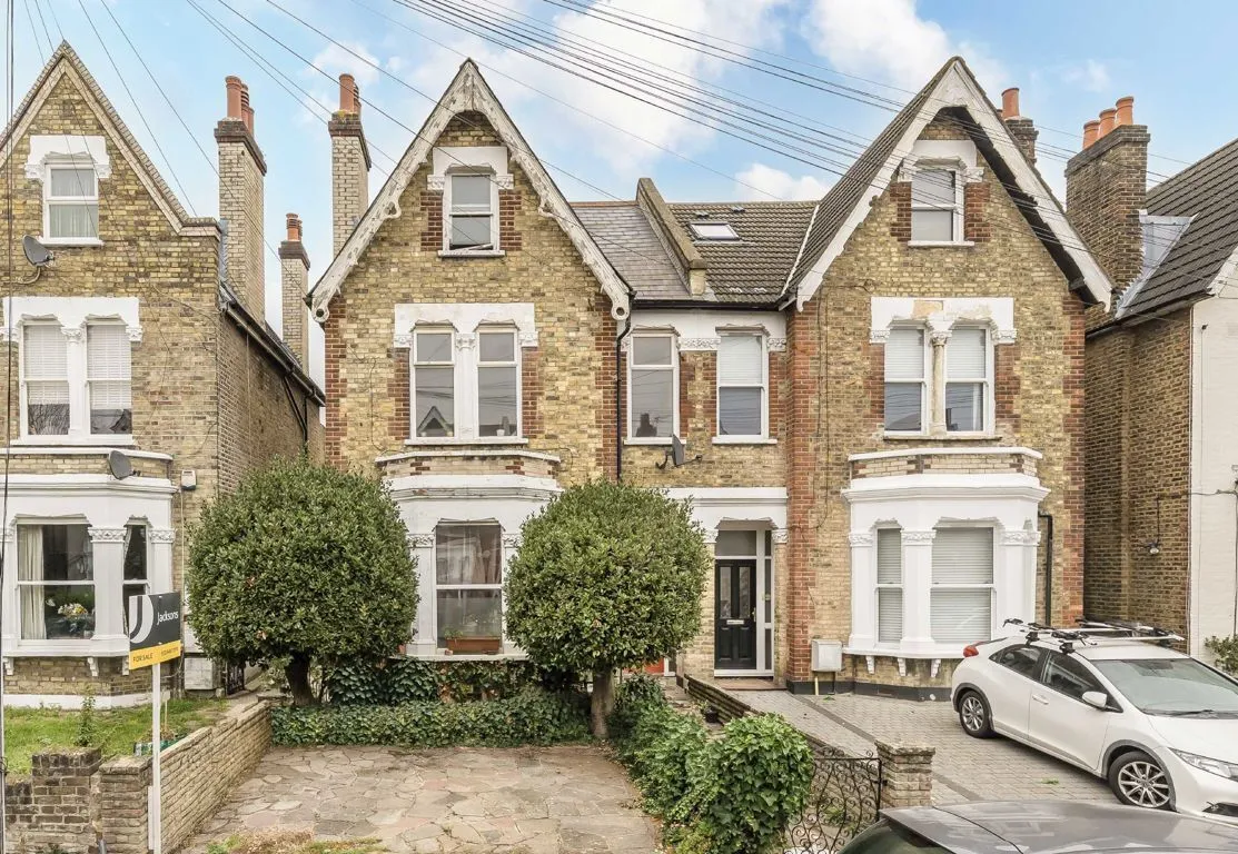 5 bed property for sale, Buckleigh Road, SW16