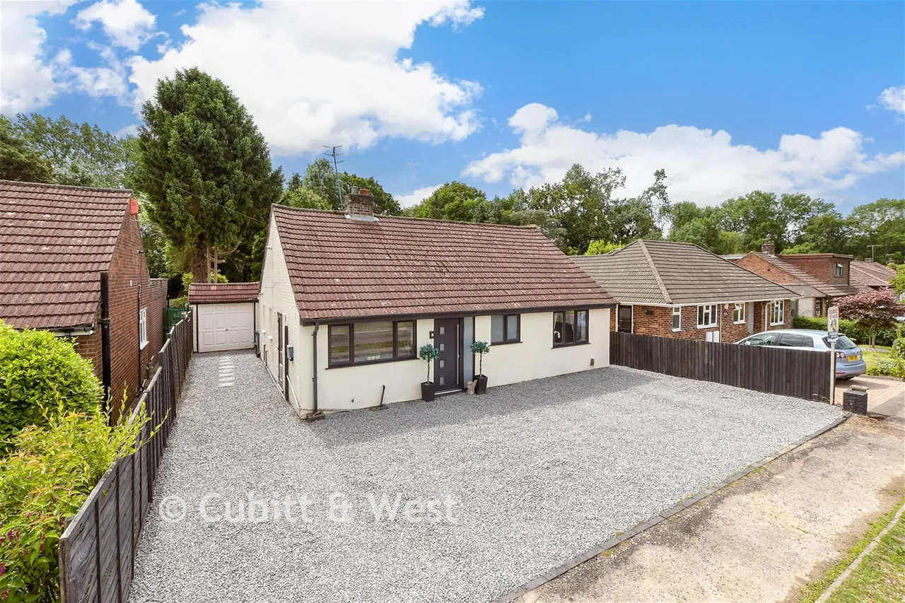 Woodroyd Gardens, Horley, RH6, photo 13