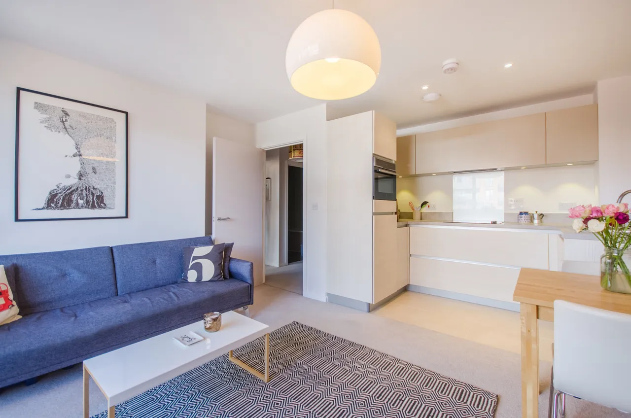 1 bed flat for sale — 7 Florian Court, 41 Hastings Road, London