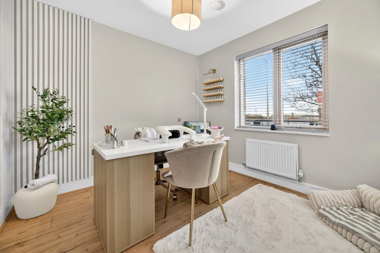Langdon Road, Swansea, SA1 8RE, photo 4