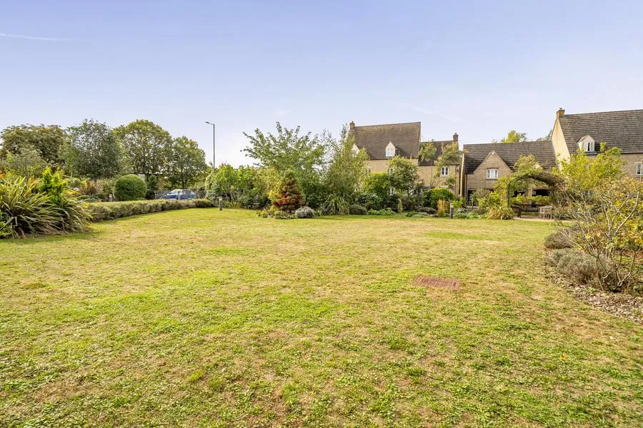 Buttercross Lane, Witney, OX28, photo 19