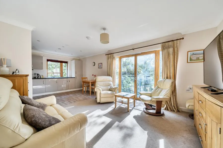 Buttercross Lane, Witney, OX28, photo 2