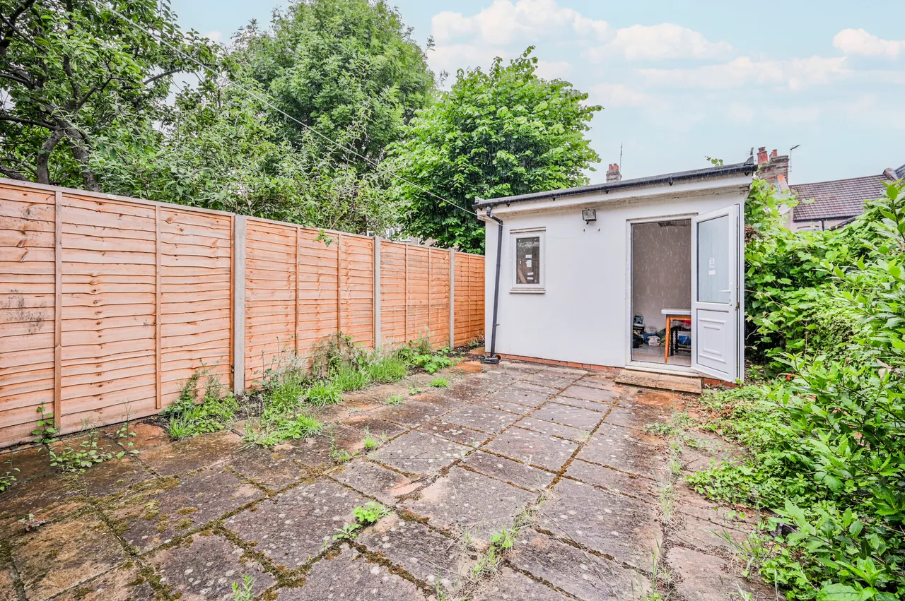 87 Hewitt Road, London, photo 11